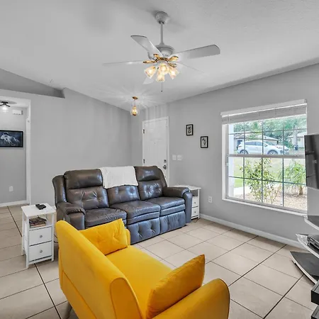Relax & Recharge In Sunny Inverness Home